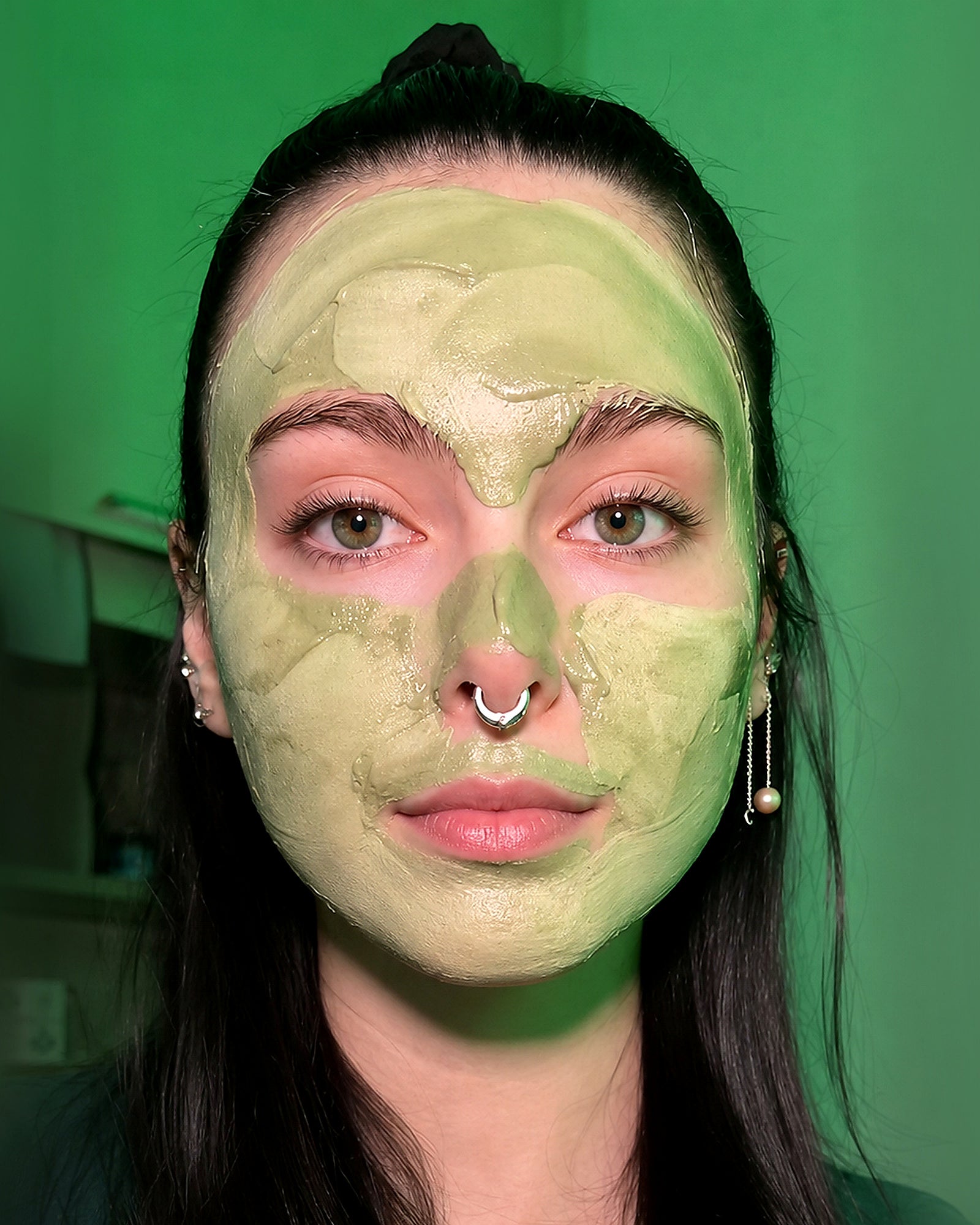 Application du masque sur le visage